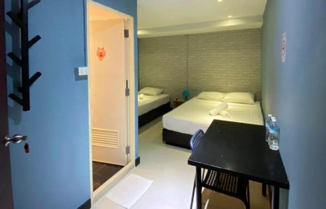 The Little Pig Sukhumvit Hotell Bangkok Eksteriør bilde