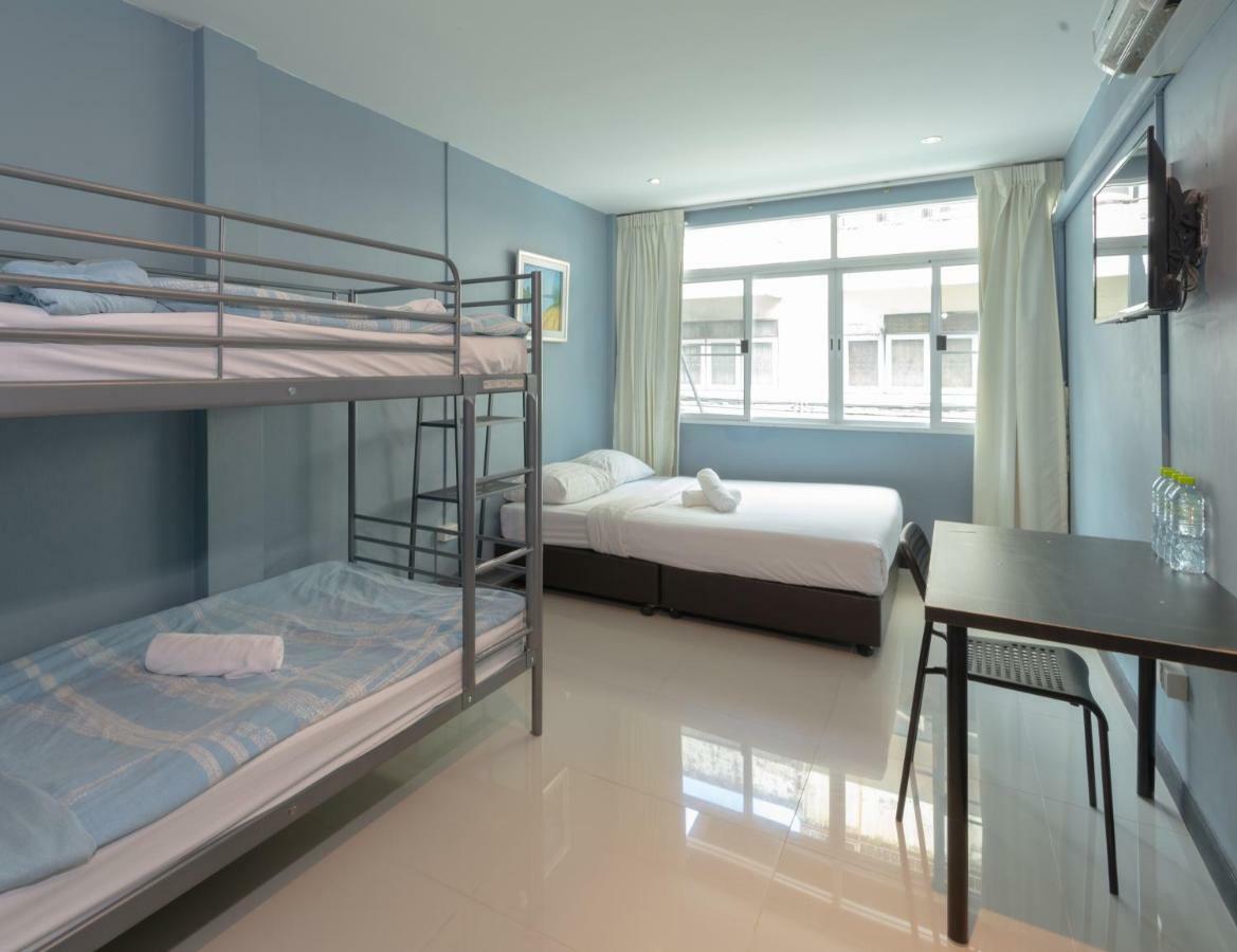 The Little Pig Sukhumvit Hotell Bangkok Eksteriør bilde